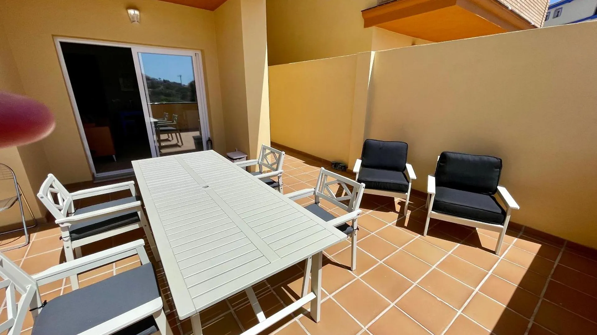 3New 2 Bed 2 Bath Apartment With Community Pool And Local Beach Mijas