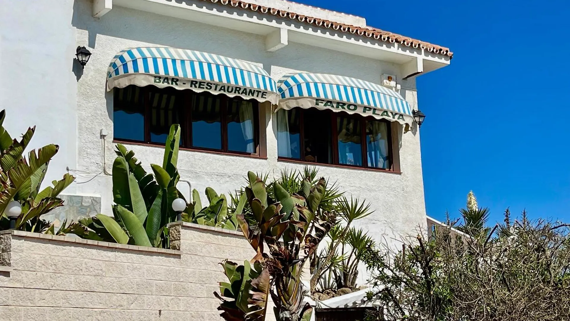 3New 2 Bed 2 Bath Apartment With Community Pool And Local Beach Mijas Spain