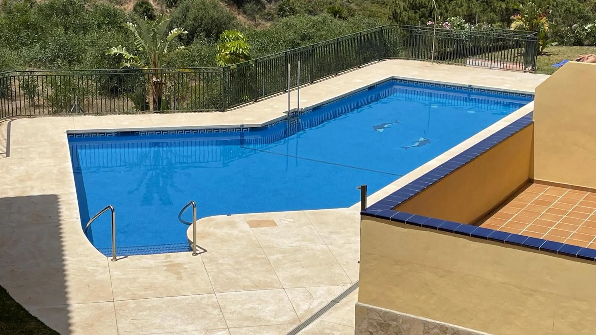3New 2 Bed 2 Bath Apartment With Community Pool And Local Beach Mijas Spain